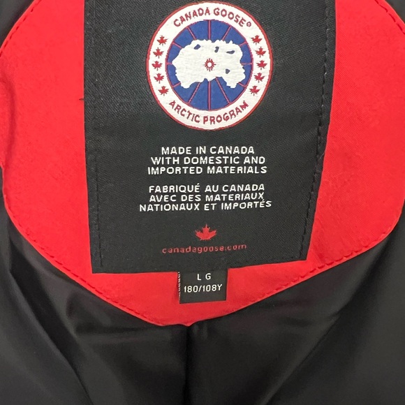 Canada Goose Men’s Expedition Parka - Picture 10 of 13